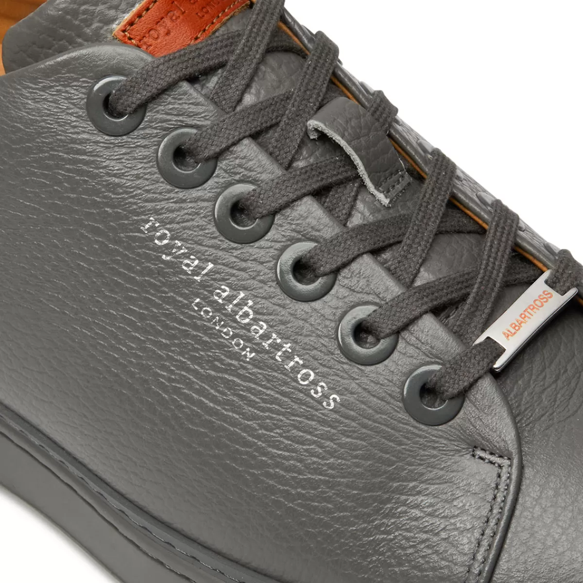 Cheap Royal Albartross Men's Pontiac Spikeless Golf Shoes